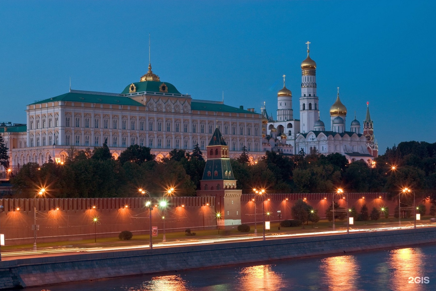 Большой Кремлевский дворец в Москве на красной площади