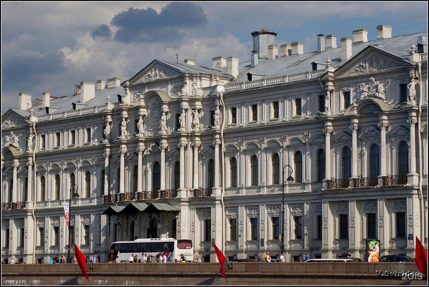 Ново-Михайловский дворец Дворцовая набережная