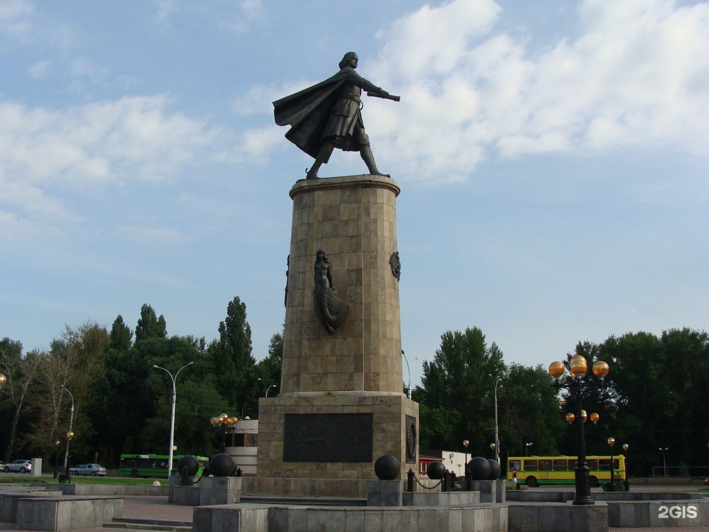 Памятник Петру Липецк