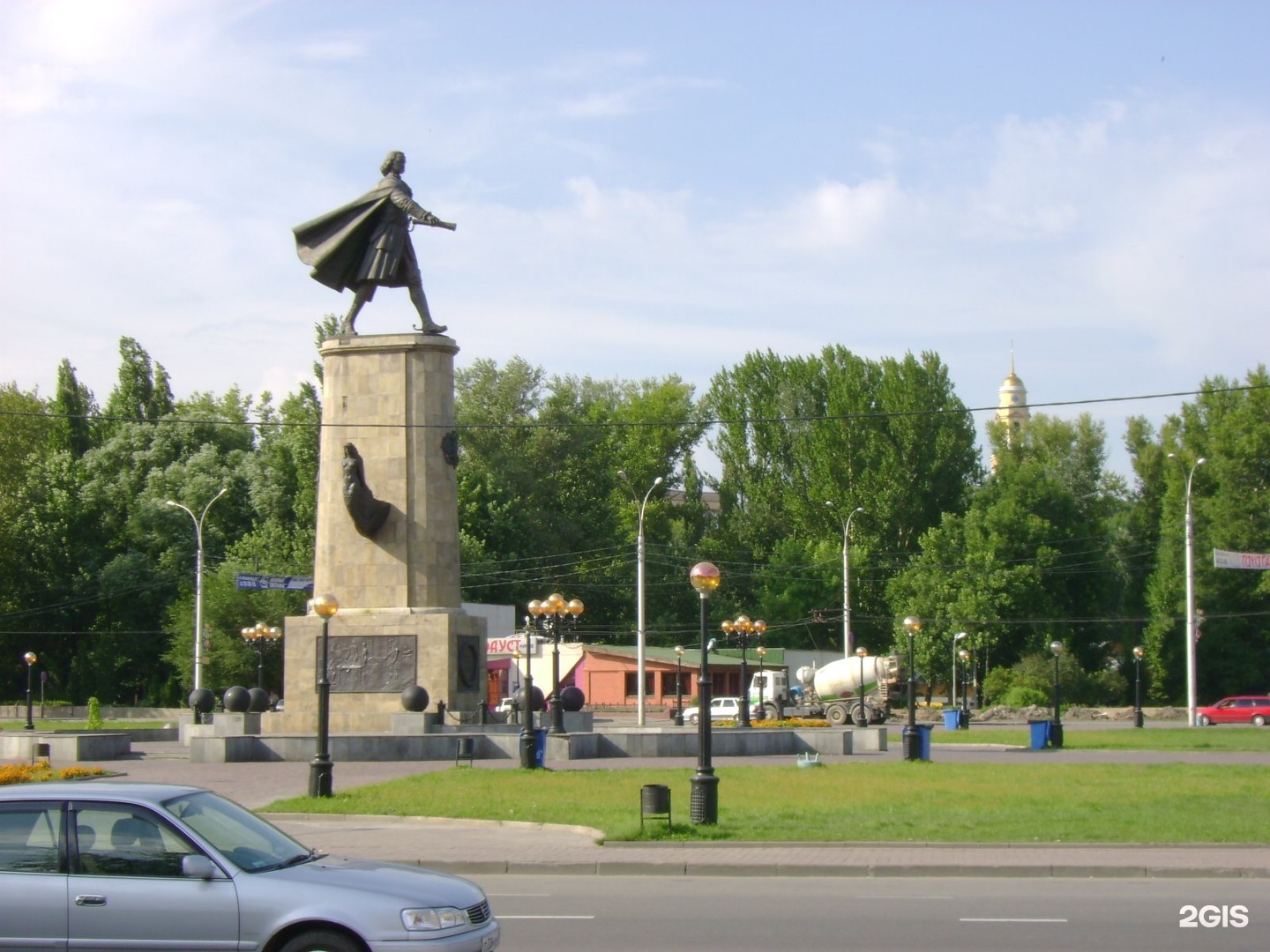Памятник Петру великому Липецк