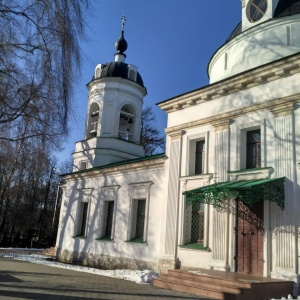 Фото от владельца Церковь Троицы Живоначальной в Остафьево