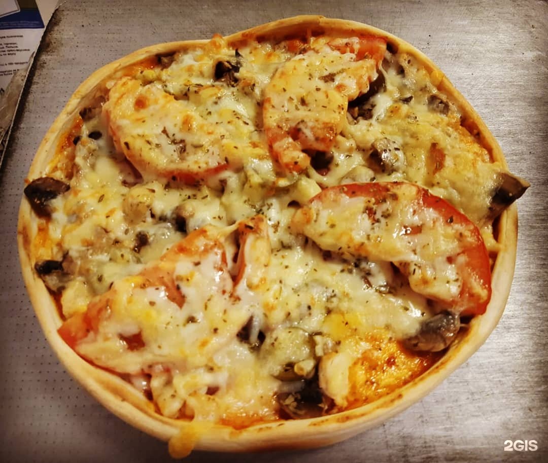 Кафе богатырь альметьевск тукая. Богатырь альметьевск нефтяников. Тукая 46 б альметьевск. Нефтяник омск 2007. Богатырь альметьевск нефтяников.