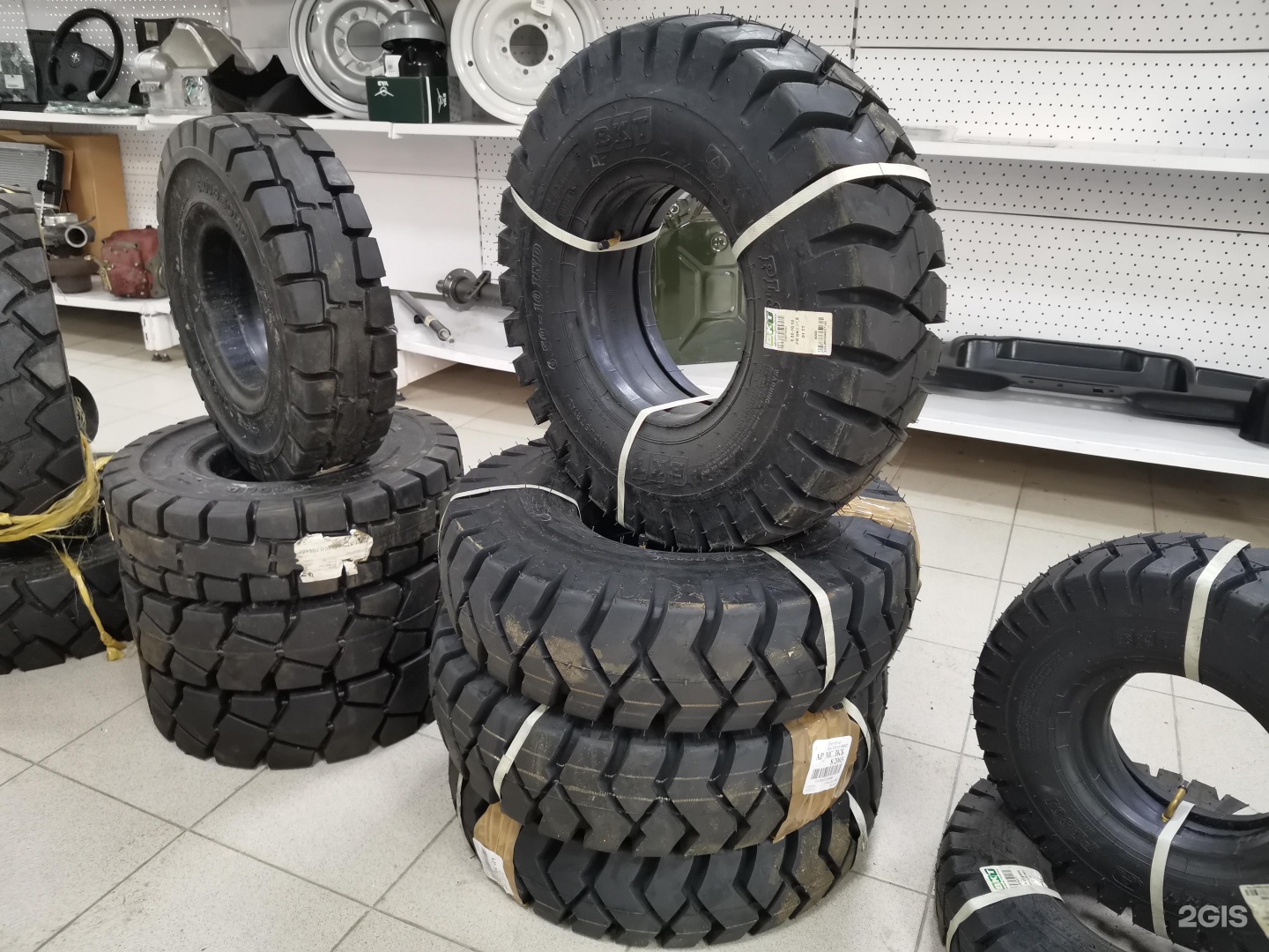 Авито запчасти архангельск. Maxxis MT-772 RAZR MT. Шина Maxxis RAZR MT-772 285/75r16 126/123q. Maxxis MT-772 RAZR MT 285/65 r18. Maxxis RAZR MT-772 275/65 r20.