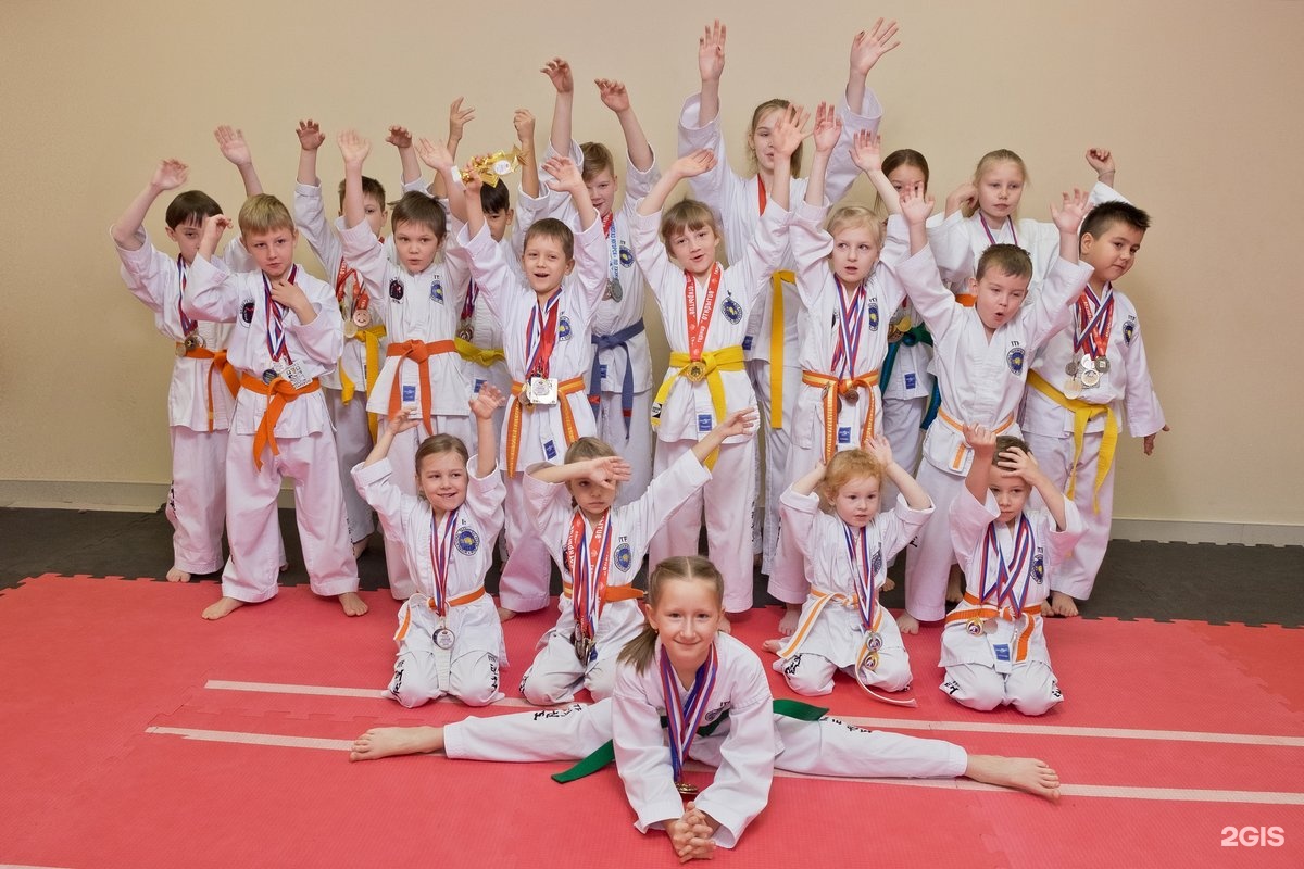 тхэквондо томилино. тренер тхэквондо. тхэквондо сош. школа тхэквондо. спорт тхэквондо.