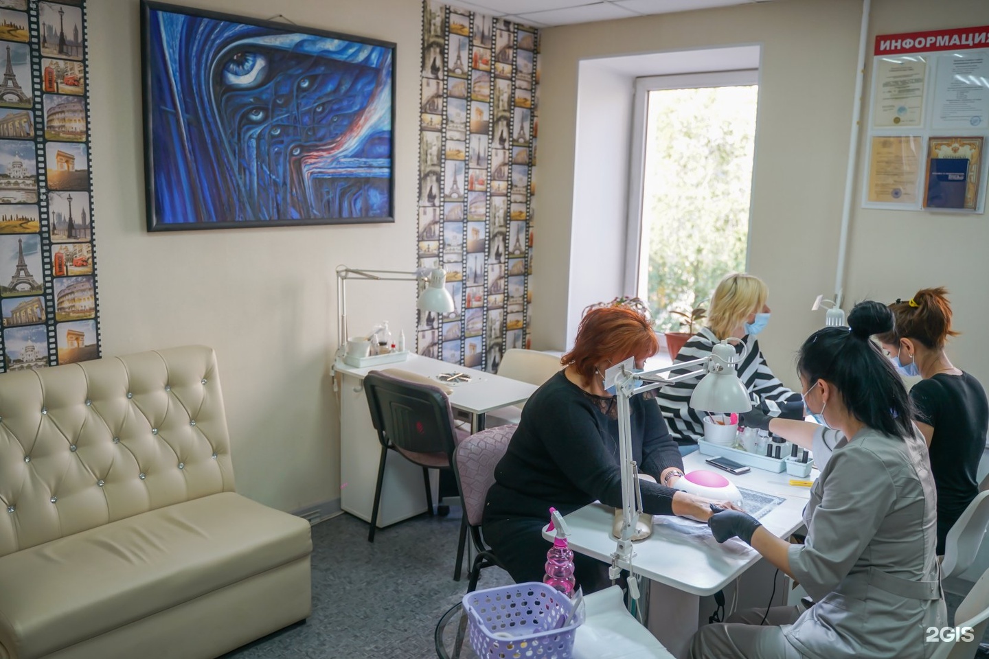 Nails таганка. салон красоты таганская. Nails таганка. ногтевая студия на менделеевской. интерьер маникюрного салона.