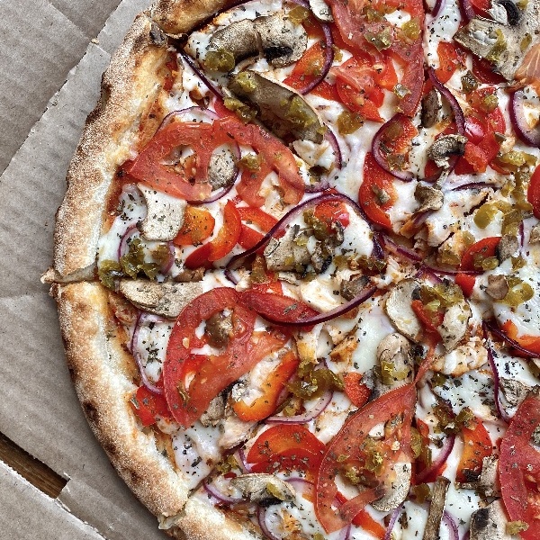 Lava pizza. Лав пицца. Мейк лав пицца Томск.