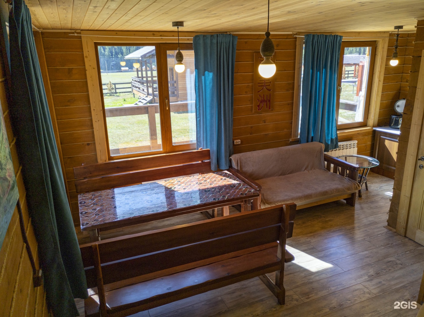 Эко отель альтаир. Альтаир акташ. Альтаир алтай. Альтаир алтай. Турбаза алтаир горный алтай.