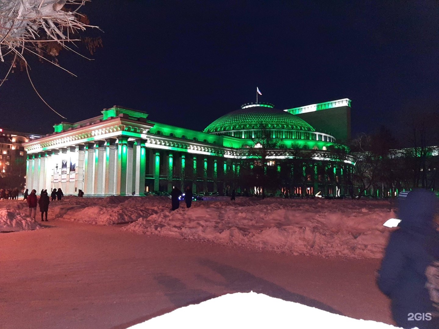 новосибирск оперный театр зимой