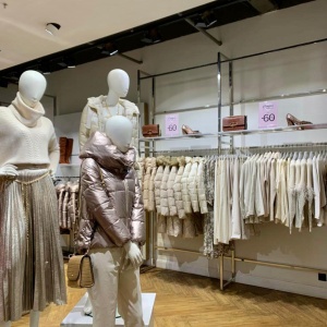 Фото от владельца Motivi, сеть бутиков женской одежды и аксессуаров