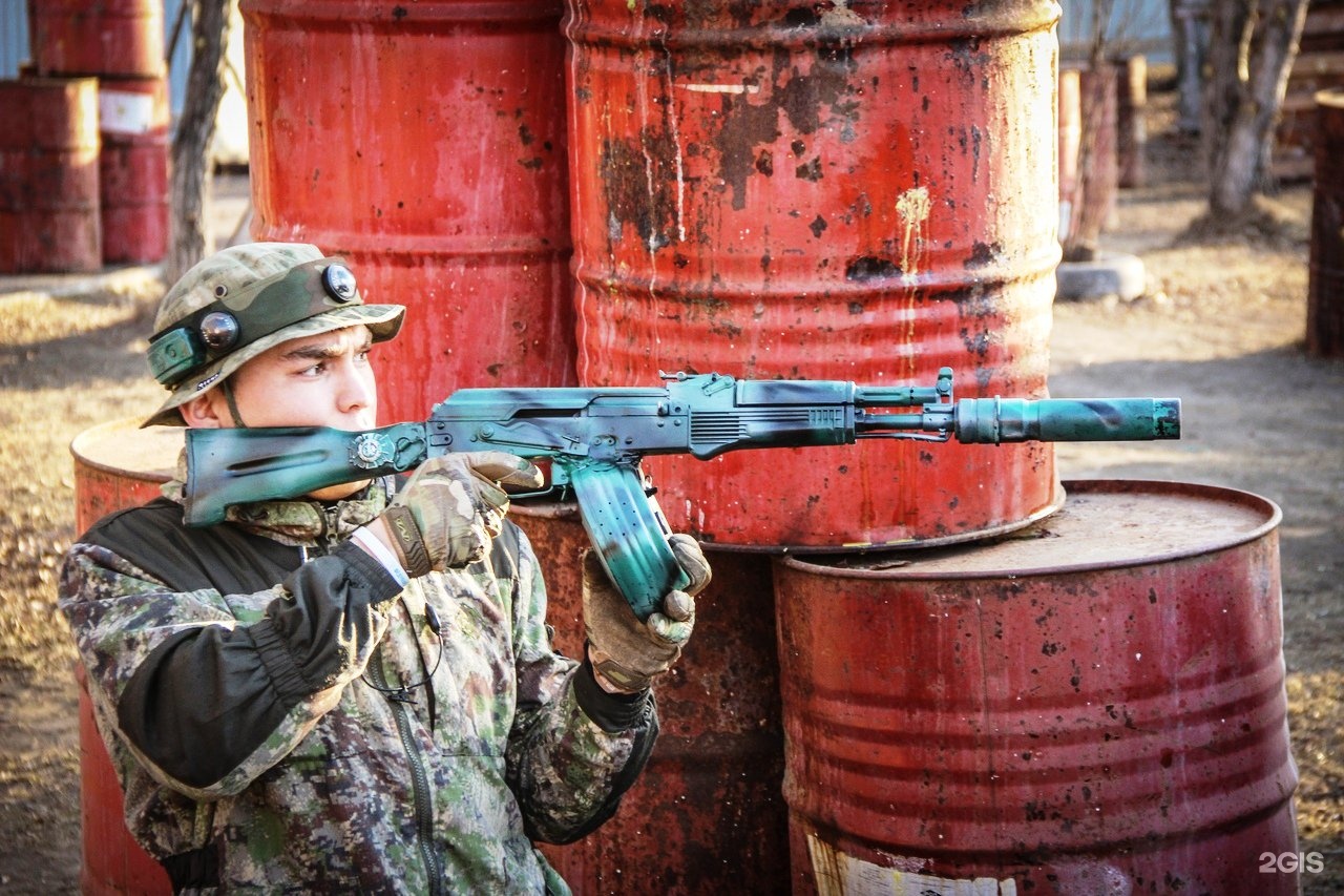 лазертаг запад. лазертаг арена волгоградский проспект 32 корп 8 дикий запад. лазертаг клуб дикий запад красноярск. дикий запад красноярск матросова 15. лазертаг на улице.