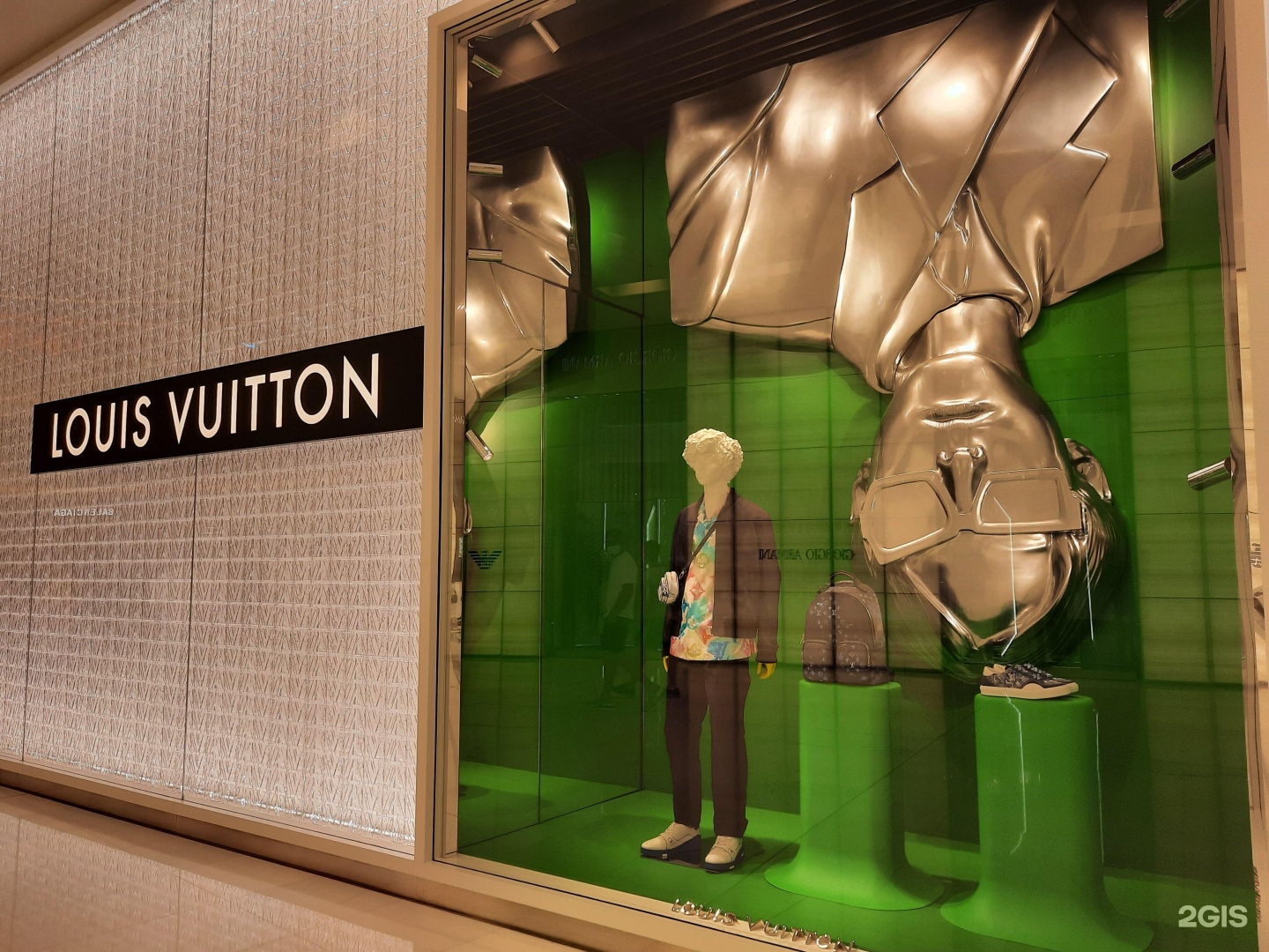 Louis Vuitton, fashion house, Dubai Mall, 3, Mohammed Bin Rashid Boulevard,  Dubai — 2GIS