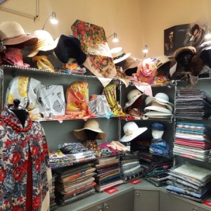 Фото от владельца Annabelle, сеть салонов платков, шарфов и палантинов