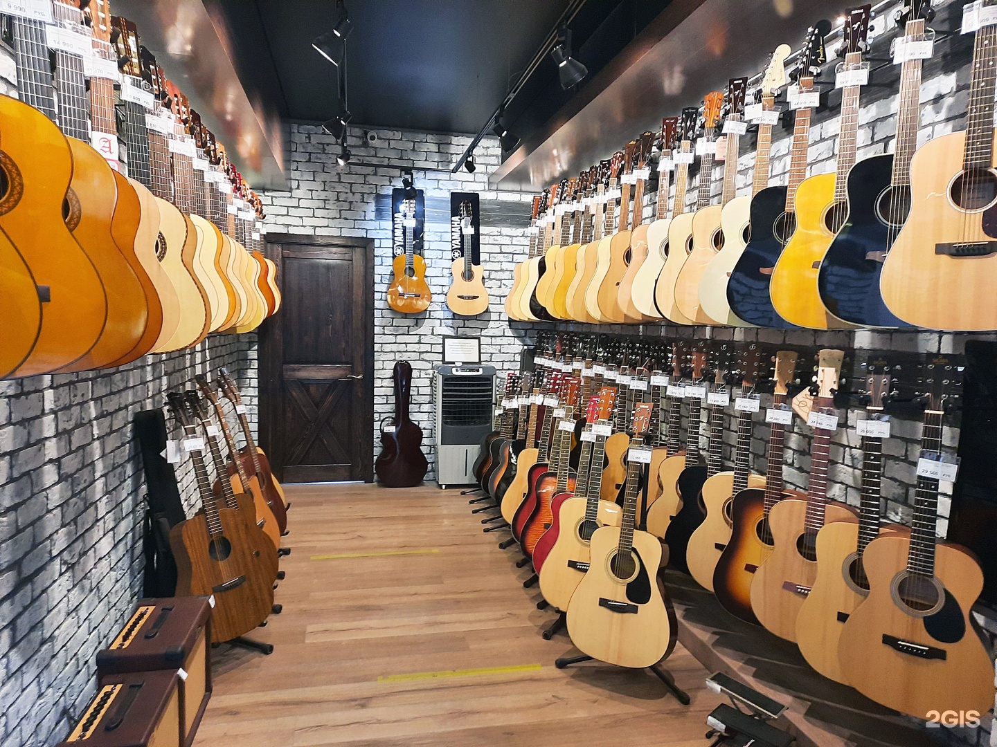 музыкальный магазин кемерово. музыкальный магазин германия. магазин музыкальных инструментов в нижнем тагиле. музыкальные инструменты музыкальный магазин. музыкальные инструменты музыкальный магазин.