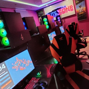 Фото от владельца GameZone, компьютерный клуб