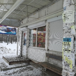 Фото от владельца МТС, сеть фирменных салонов