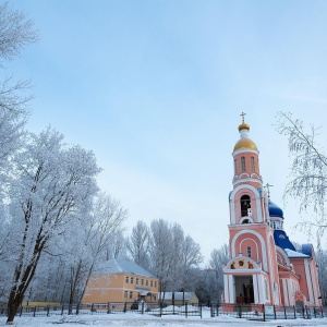 Фото от владельца Церковь святых первоверховных апостолов Петра и Павла