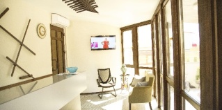 Сириус: Отель V&V