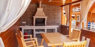 Анапа: Коттедж Бухта-Барахта