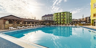 Витязево: Отель Relax