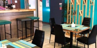 Артем: Отель Светлана