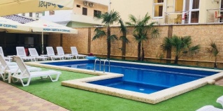 Лазаревское: Гостевой дом Laza plaza