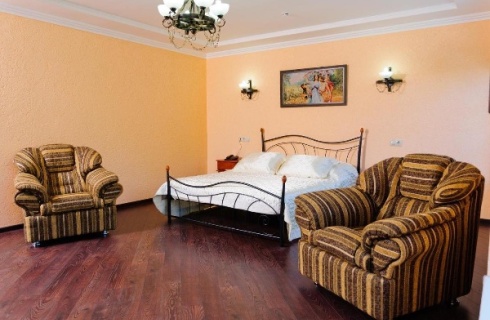 Кисловодск: Коттедж Первый доходный дом