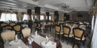Астрахань: Отель Imperial