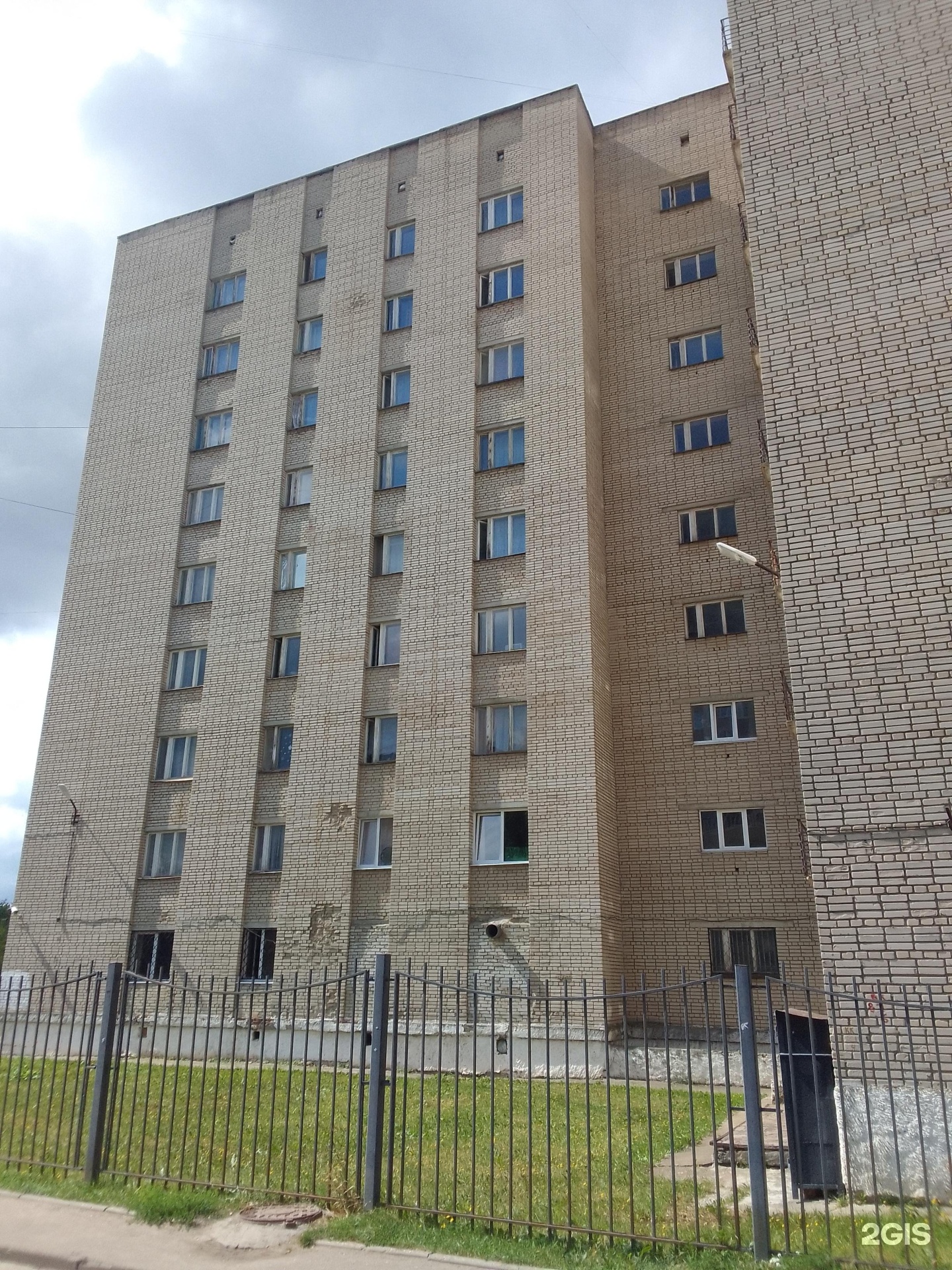 Влгу общежитие 10. , 42. Студенческая 10 2. Студенческая 14 воронеж. Студенческая 10 2.