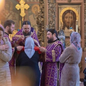 Фото от владельца Экскурсионно-паломническая служба, Высоко-Петровский мужской монастырь