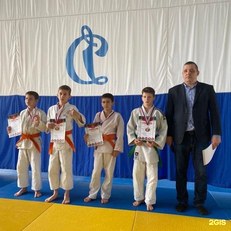 Каскад спортивный. Каскад клуб. Каскад клуб. Спортивный клуб каскад. Каскад спорт.