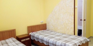 Комсомольск-на-Амуре: Отель Чайка