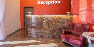 Ленинаван: Отель Full House