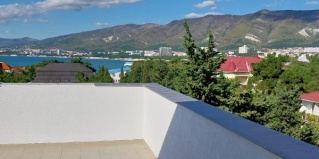 Геленджик: Гостевой дом Журавли