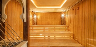 Ларево: Отель Arthurs SPA Hotel by Mercure