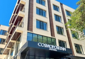 Отель Cosmopolitan в Шымкенте