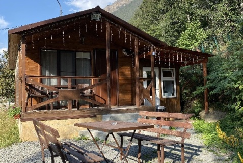 Теберда: Коттедж Шале чинара