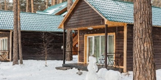 Манжерок: Отель Любава