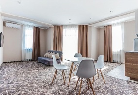 Отель Роза Ветров, отель в Архипо-Осиповке