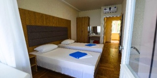 Багрыпста: Отель Солнечный