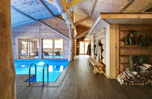 Солнечное пос.: Отель Б.О.Р.