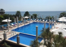 Гагра: Отель Alex Resort