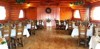 Дубровка: Гостевой дом Дубровка