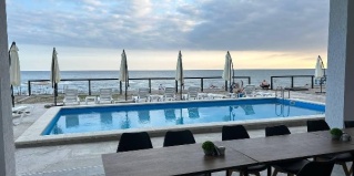 Амзара: Отель Green land