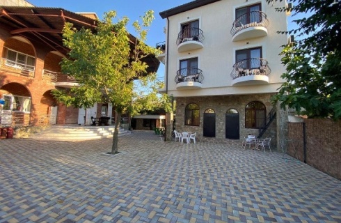 с. Архипо-Осиповка: Гостевой дом Вишнёвая