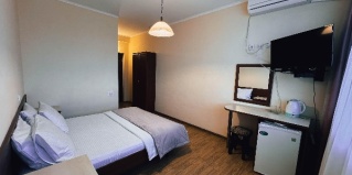 Анапа: Отель Эдельвейс