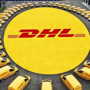 Фото от владельца DHL, международная компания экспресс-доставки корреспонденции и грузов