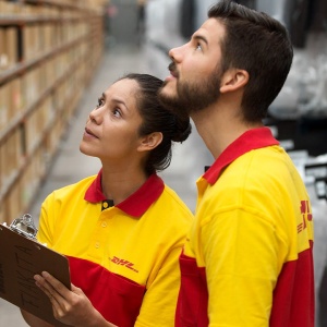 Фото от владельца DHL, международная компания экспресс-доставки корреспонденции и грузов