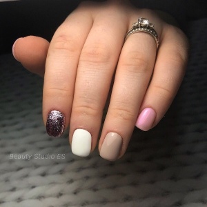 Фото от владельца Beautiful Nails, студия экспресс-маникюра