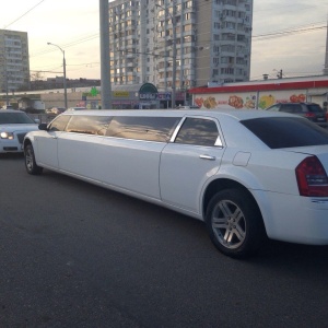 Фото от владельца King Limo, салон автопроката