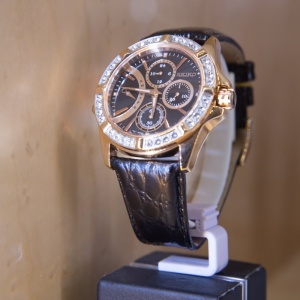 Фото от владельца КОНСУЛ, сеть магазинов швейцарских часов и ювелирных украшений